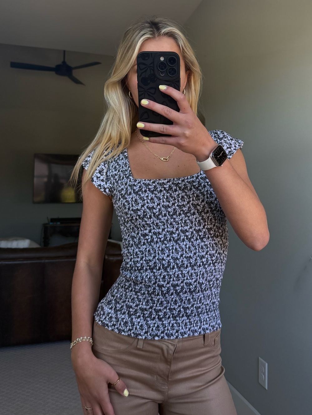 Women's Square-Neck Smocked Floral Top - Black & White